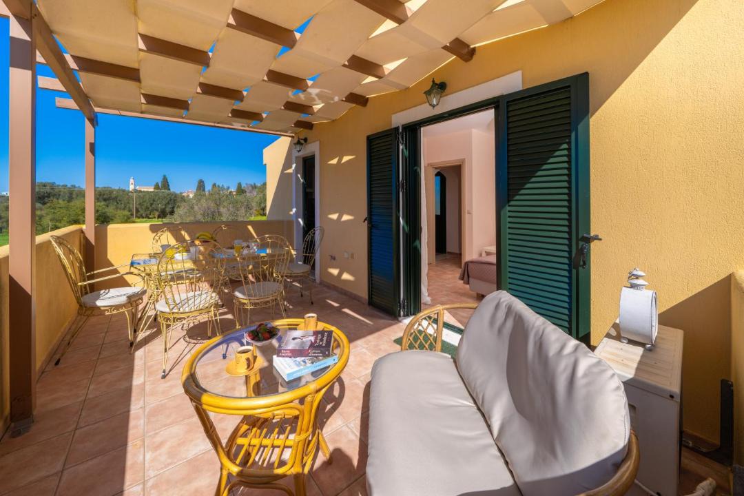 Photo of Patio Balcony in Ntomata