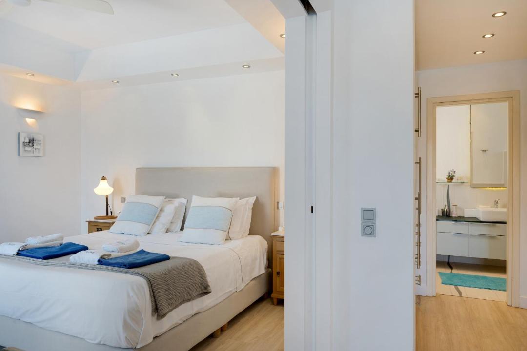 Photo of Bedroom in Syros