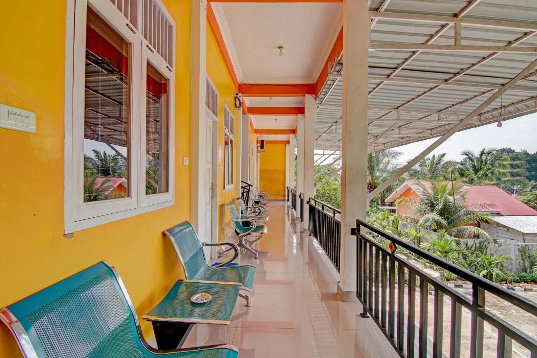 Photo of Patio Balcony in Rokan Hulu