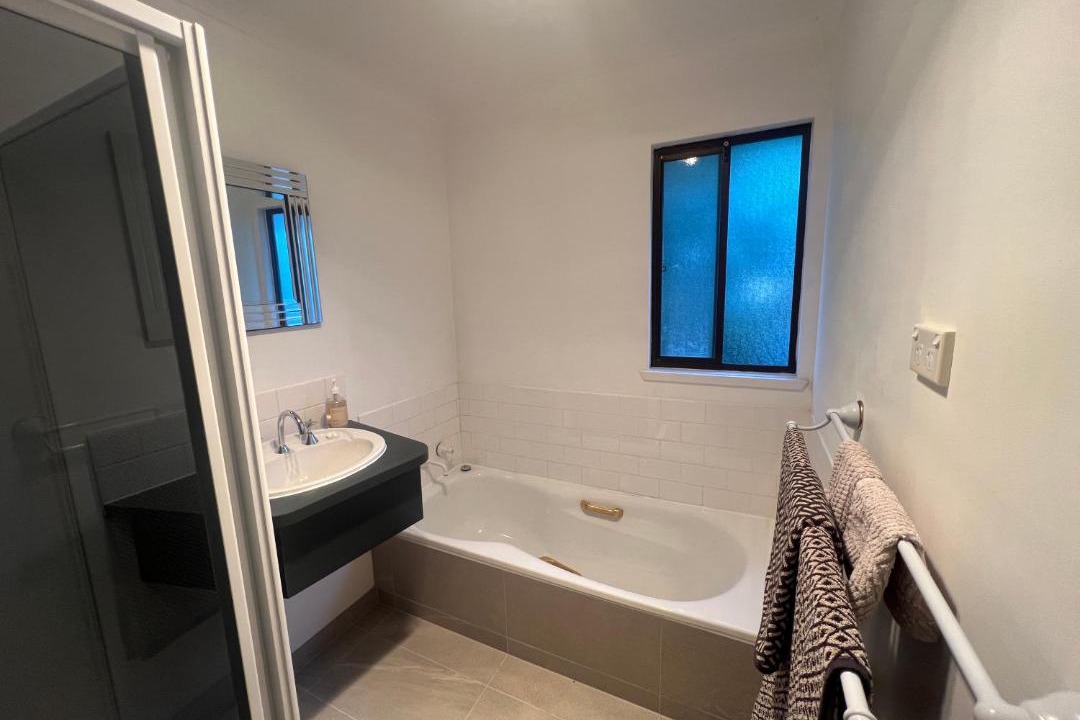 Photo of Bathroom in Coles Bay