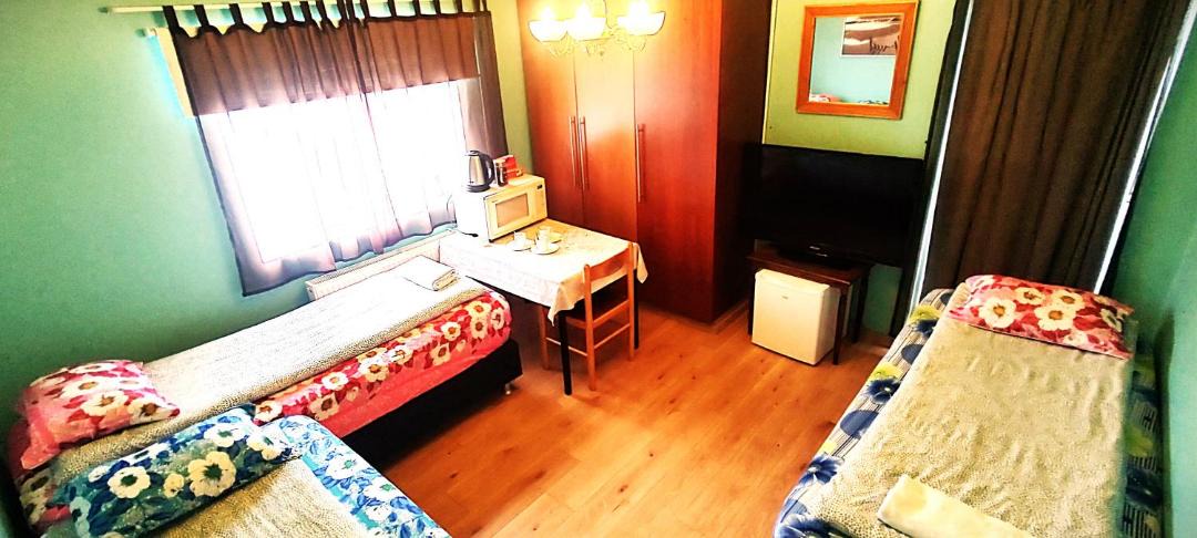 Photo of Others in Innri-Njarthvik