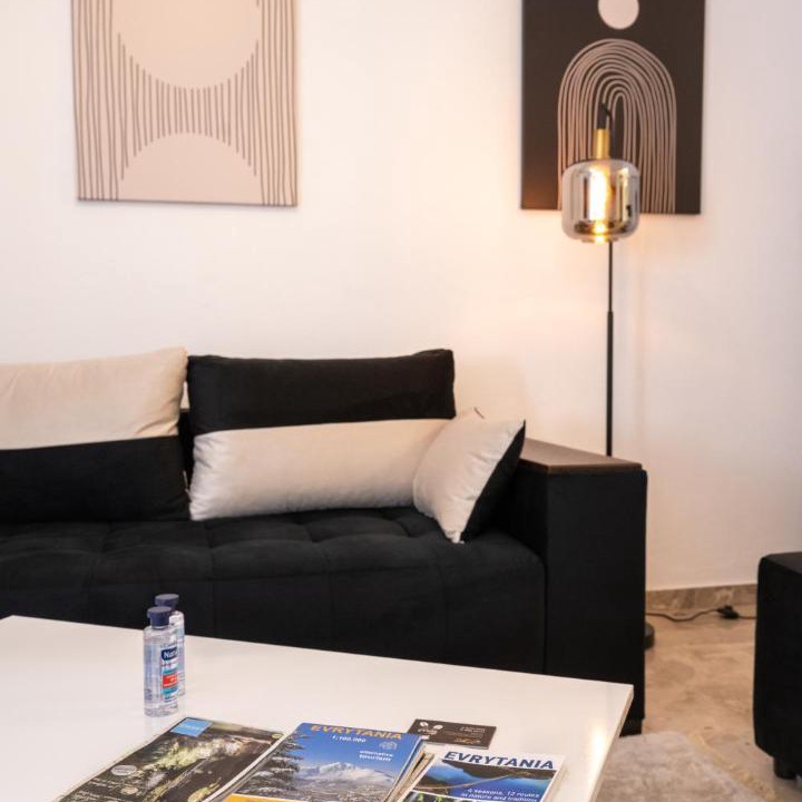 Photo of Livingroom in Karpenisi