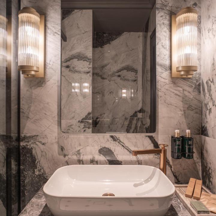 Photo of Bathroom in Larissa