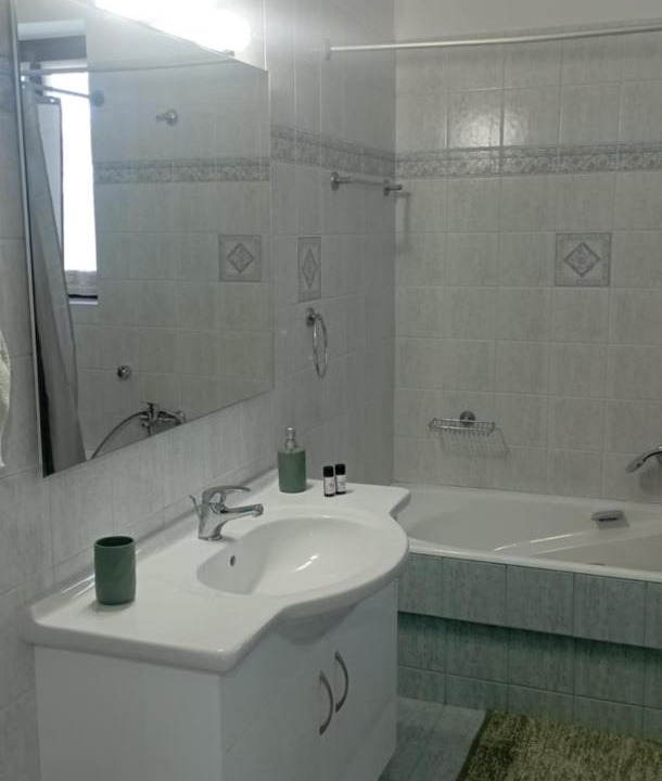 Photo of Bathroom in Tripi