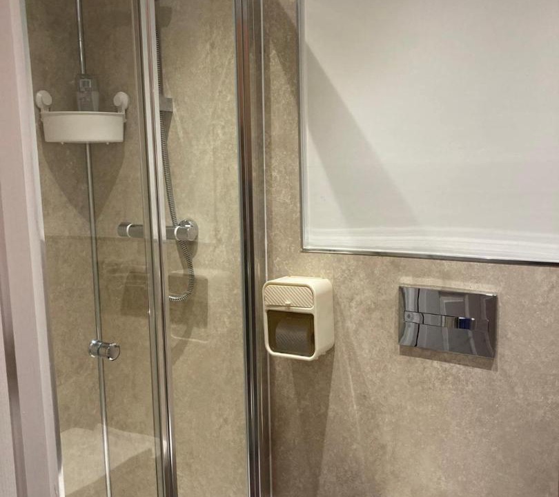 Photo of Bathroom in Tollcross