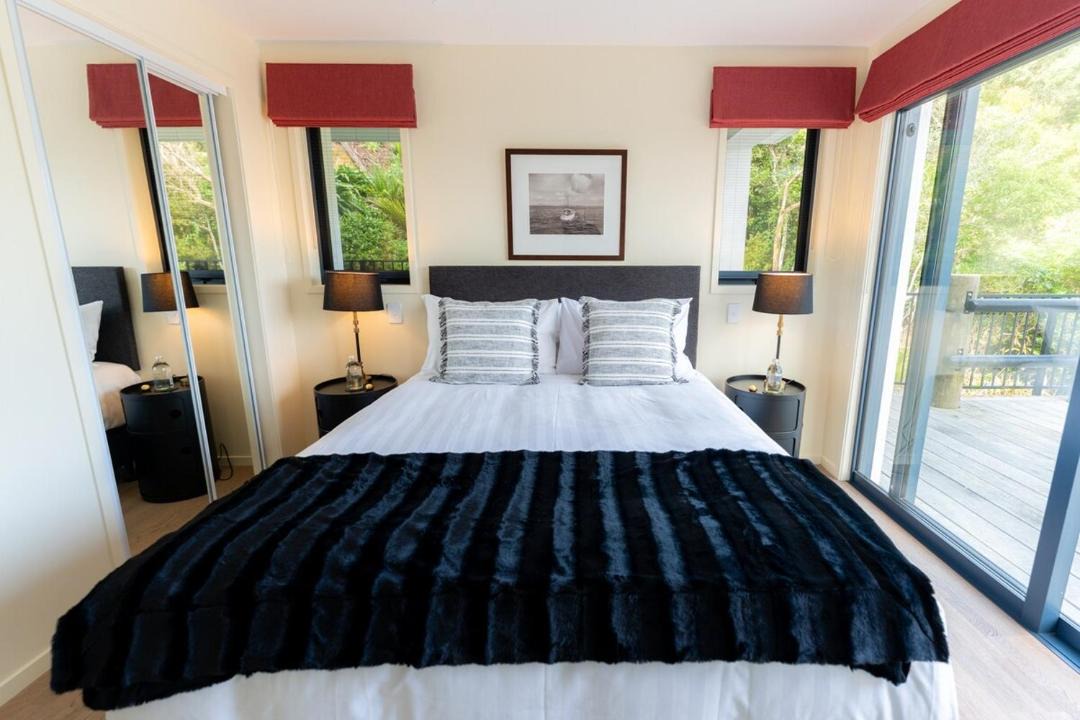 Photo of Bedroom in Russell