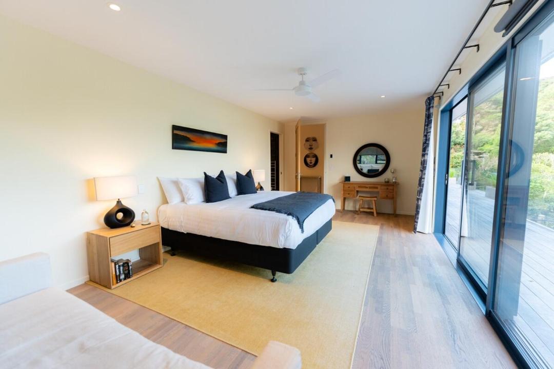 Photo of Bedroom in Russell