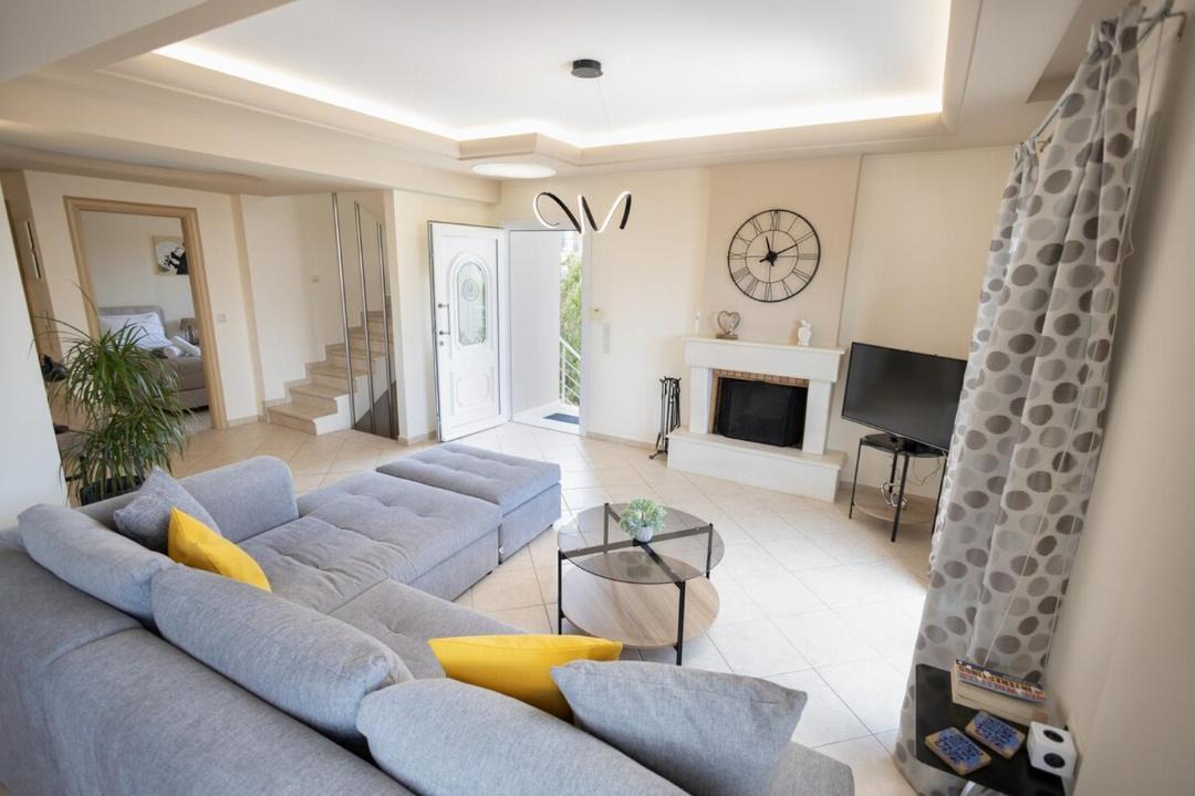 Photo of Livingroom in Gournai