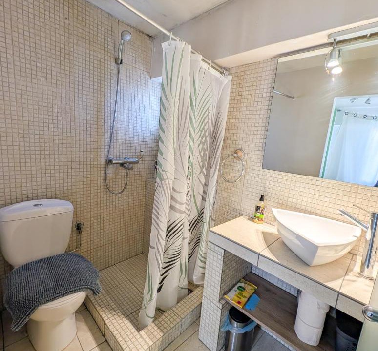 Photo of Bathroom in Kerameikos