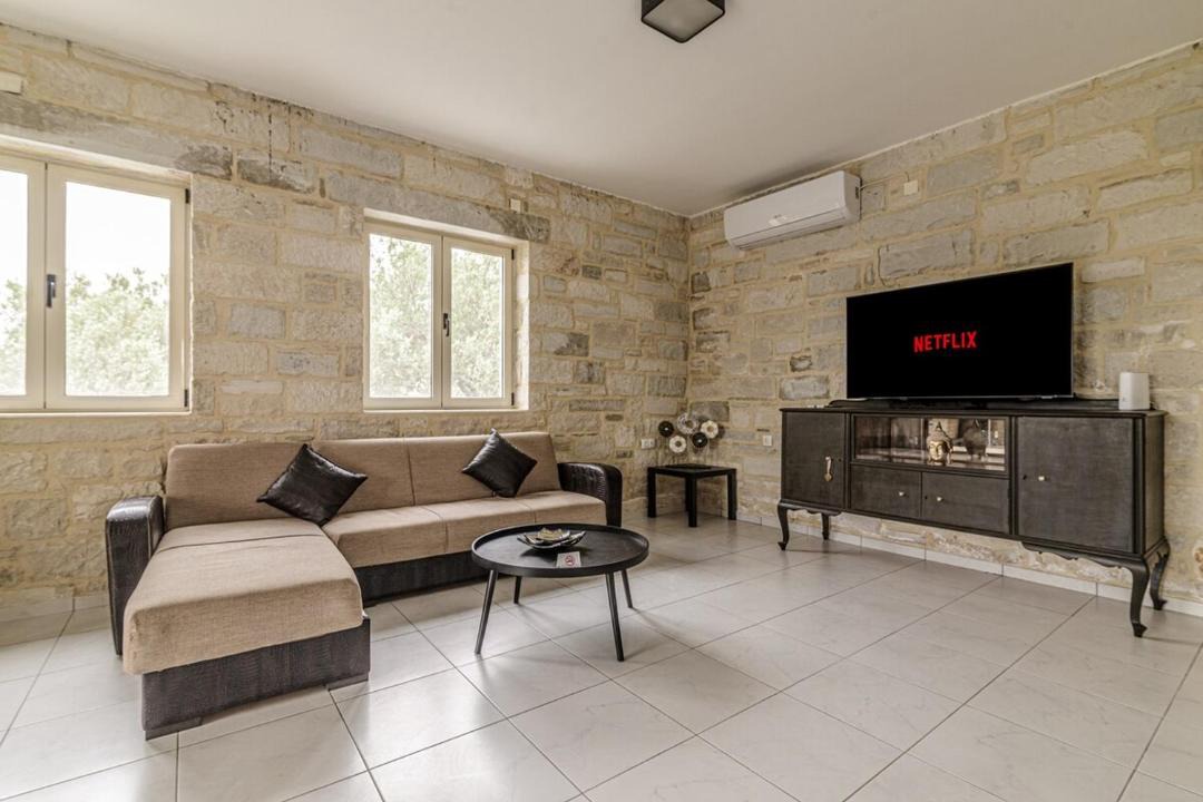 Photo of Livingroom in Episkopi
