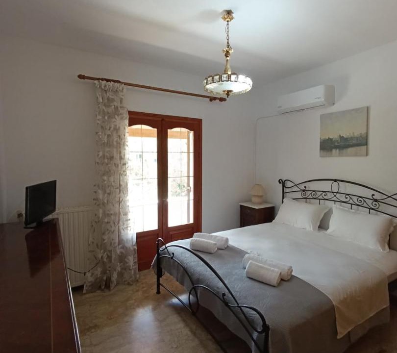 Photo of Bedroom in Termenades