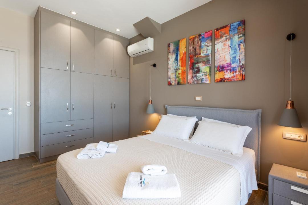 Photo of Bedroom in Mousata