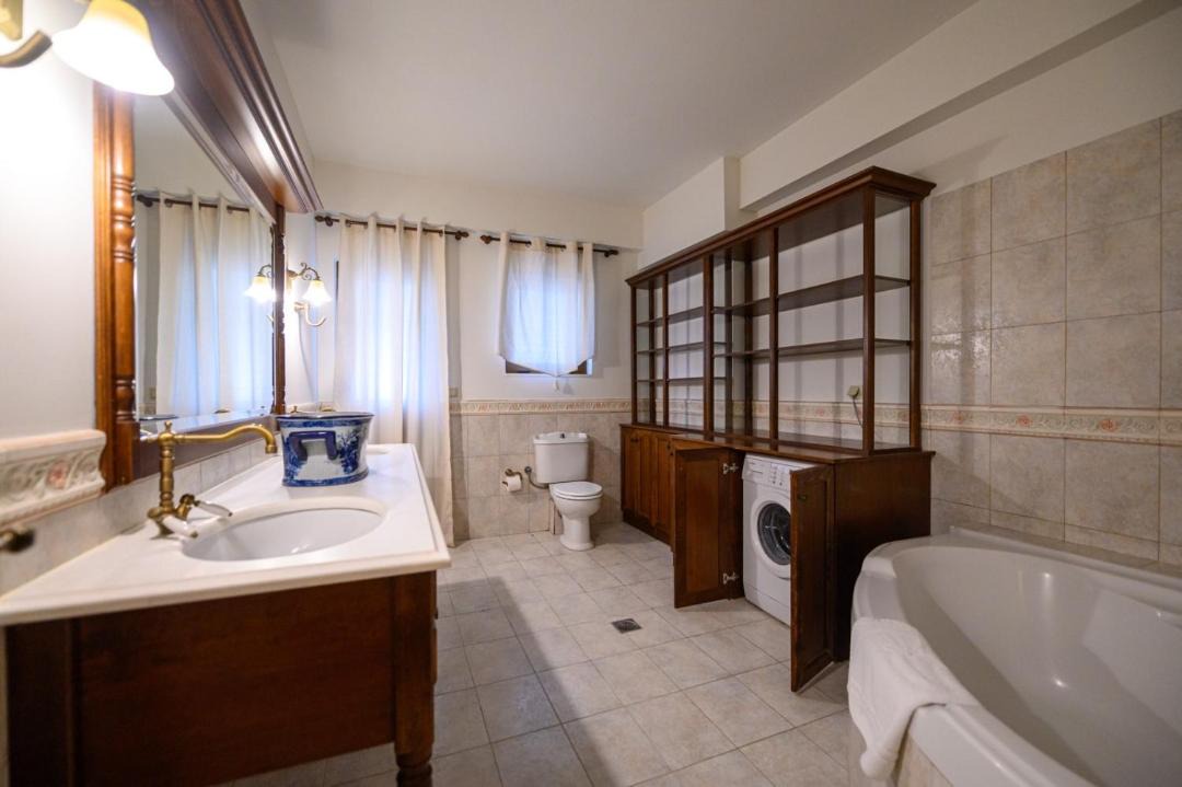 Photo of Bathroom in Kalamata