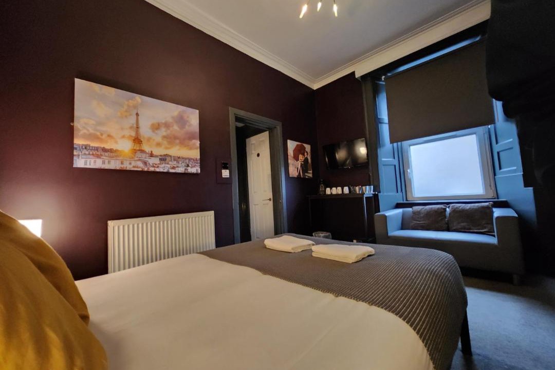 Photo of Bedroom in Tollcross