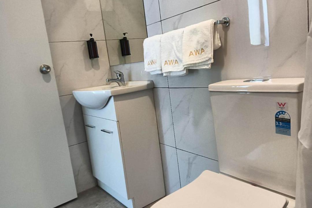 Photo of Bathroom in Kawaha Point
