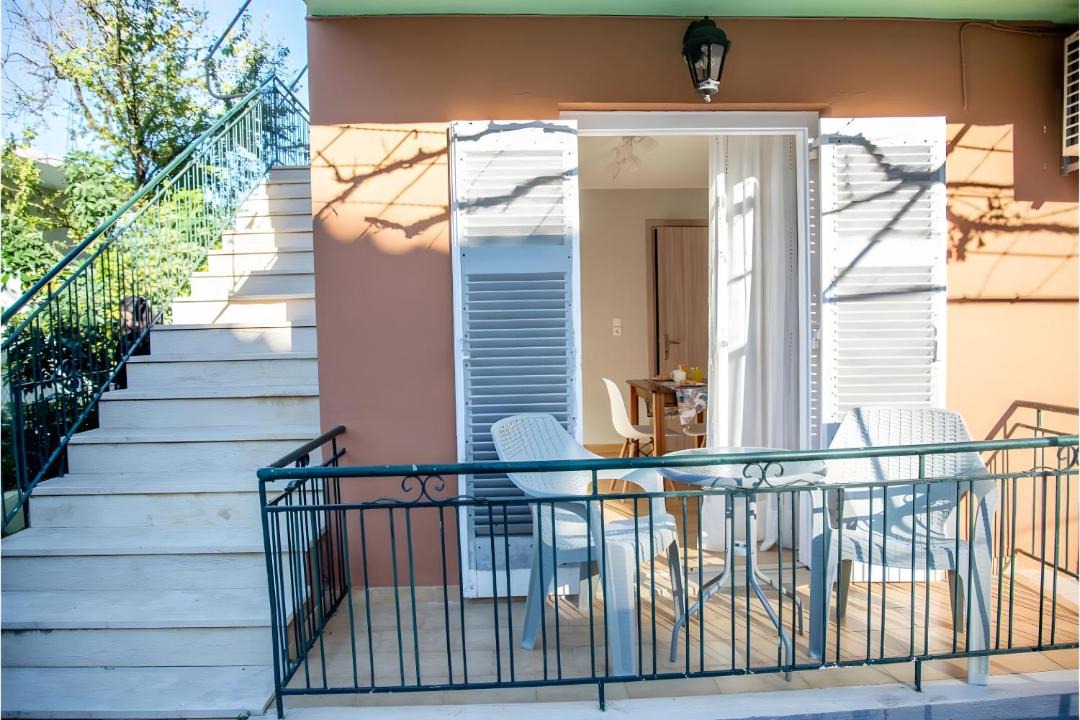 Photo of Patio Balcony in Poros