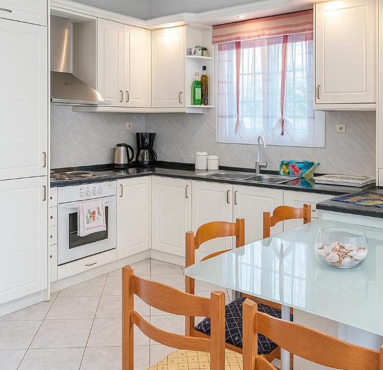 Photo of Kitchen in Nea Mesagkala