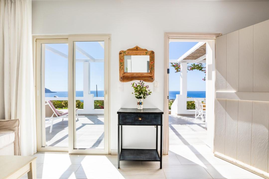 Photo of Others in Amoopi