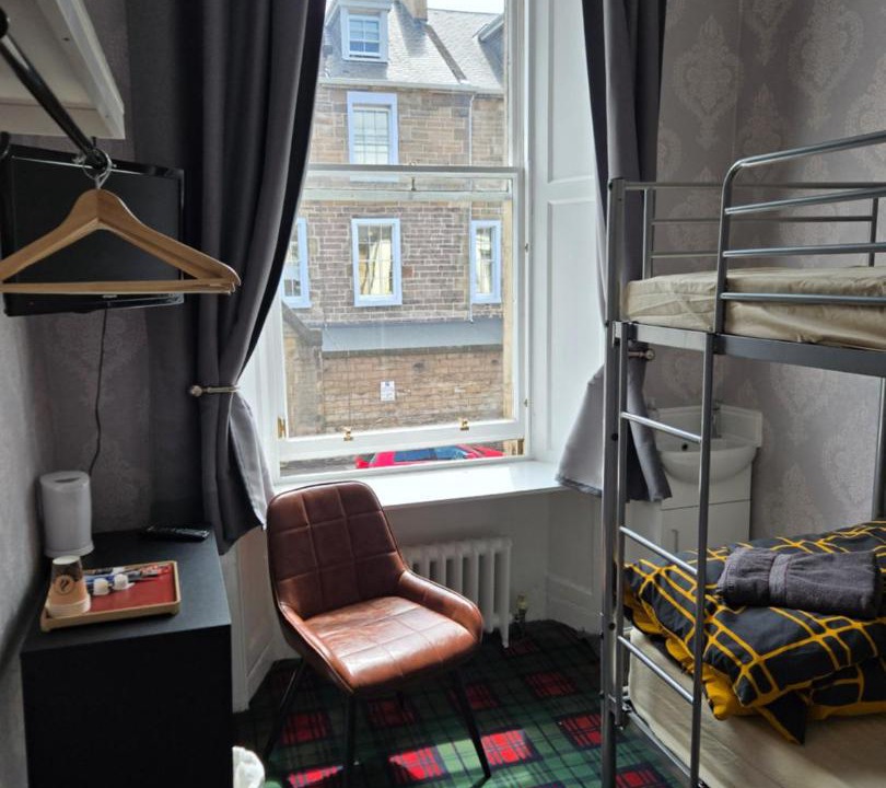 Photo of Bedroom in Tollcross
