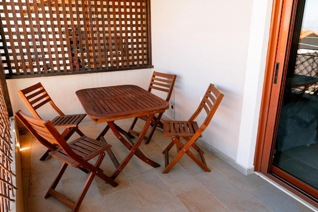 Photo of Patio Balcony in Rodhia