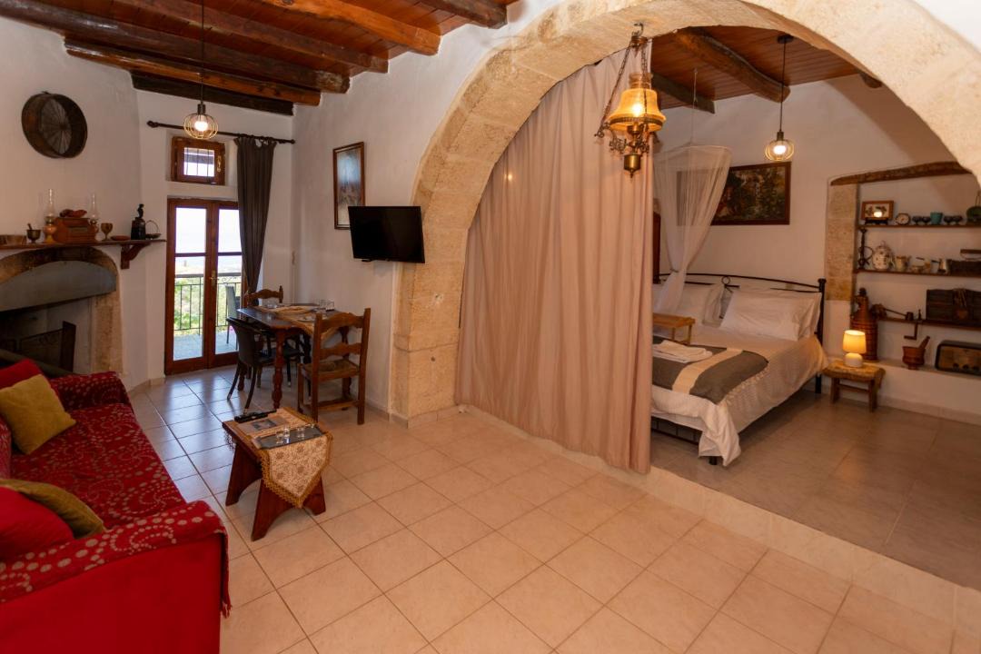 Photo of Others in Maroulas