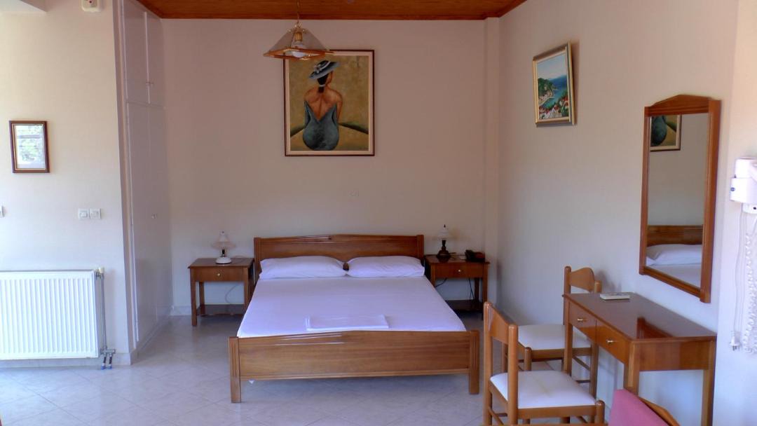 Photo of Bedroom in Kioni