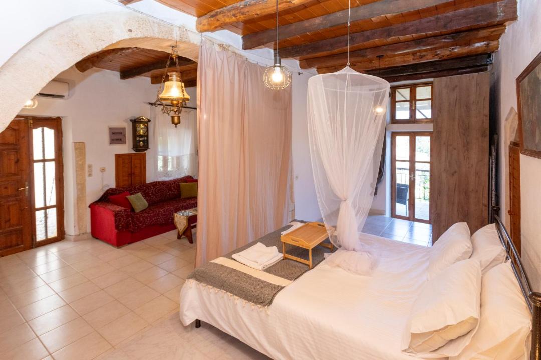 Photo of Bedroom in Maroulas