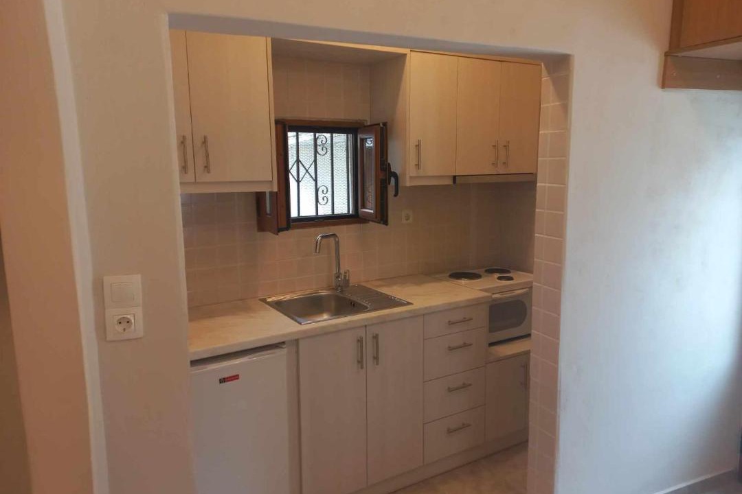 Photo of Kitchen in East Mani