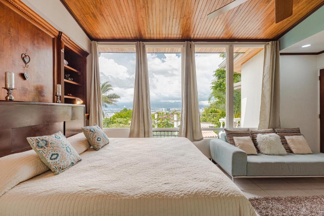 Photo of Bedroom in Escazu