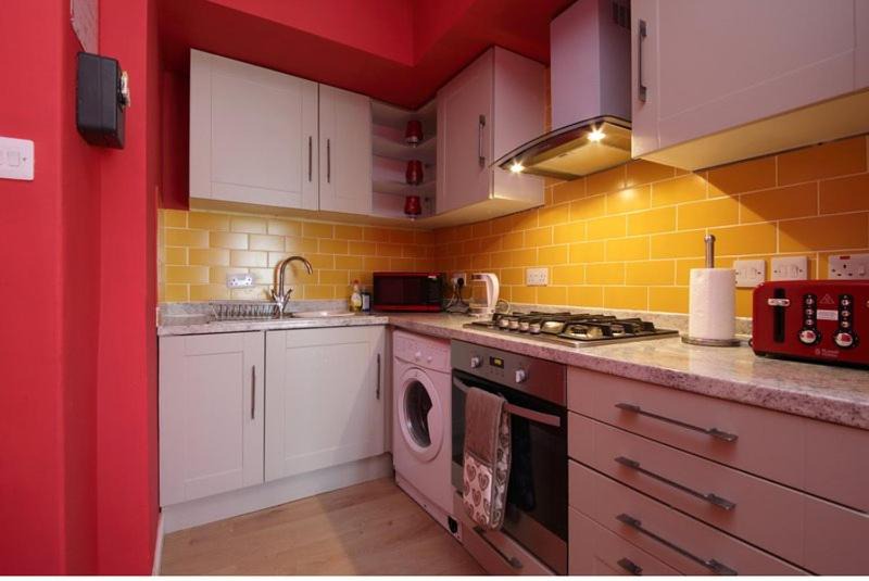 Photo of Kitchen in Tollcross