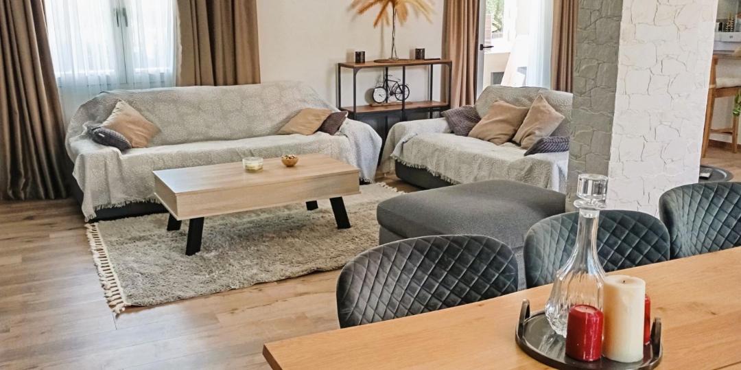 Photo of Livingroom in Almiros Beach