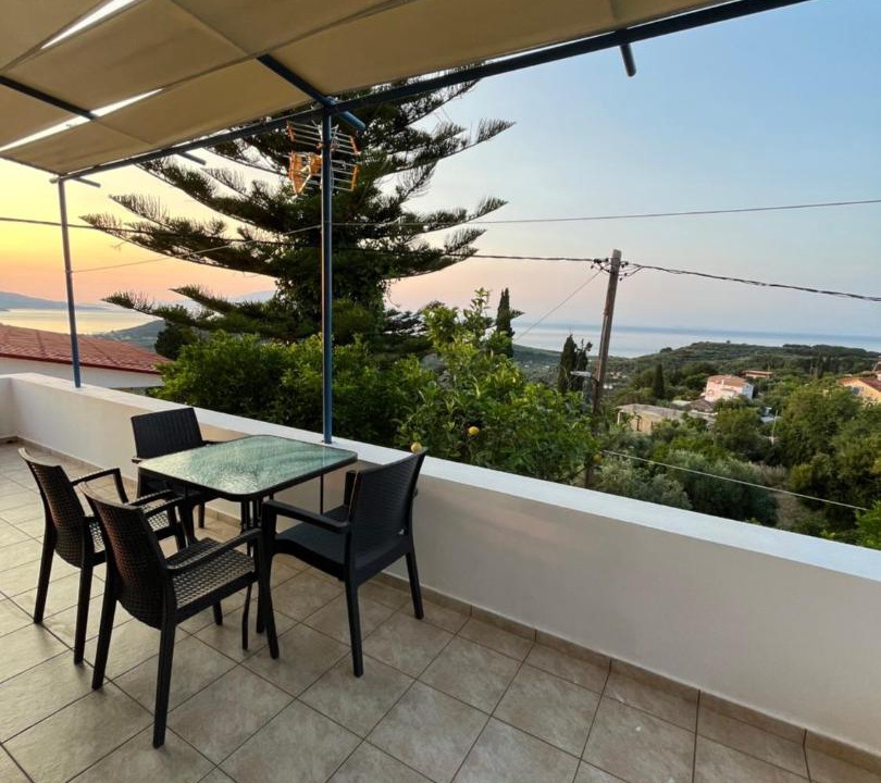 Photo of Patio Balcony in Alonia
