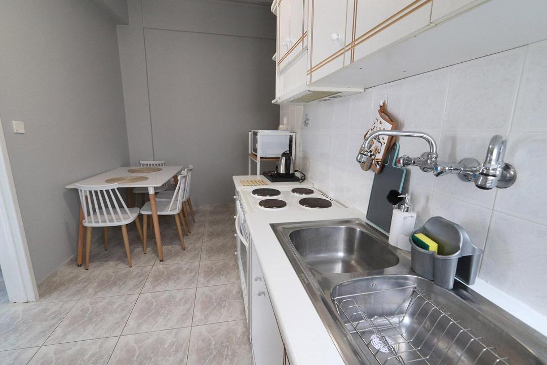 Photo of Kitchen in Loutra Edipsou