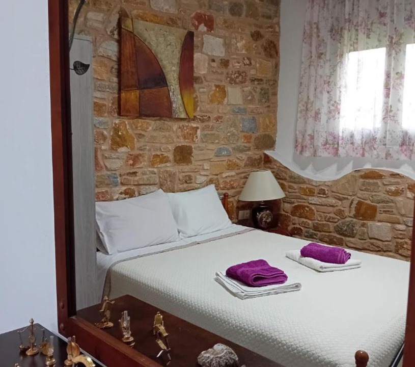 Photo of Bedroom in Prinos