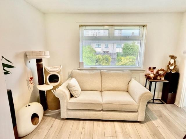 Photo of Livingroom in Gilmerton