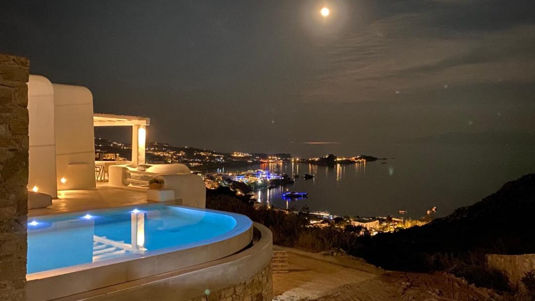 Photo of Patio Balcony in Psarou