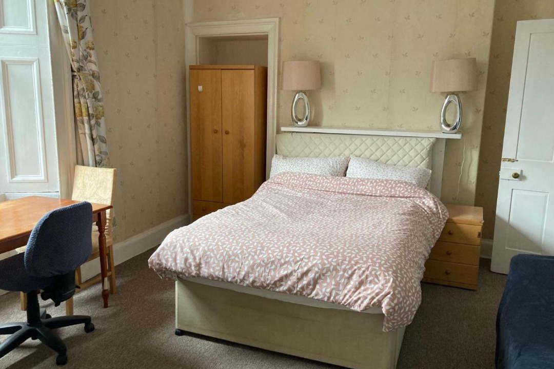 Photo of Bedroom in Tollcross
