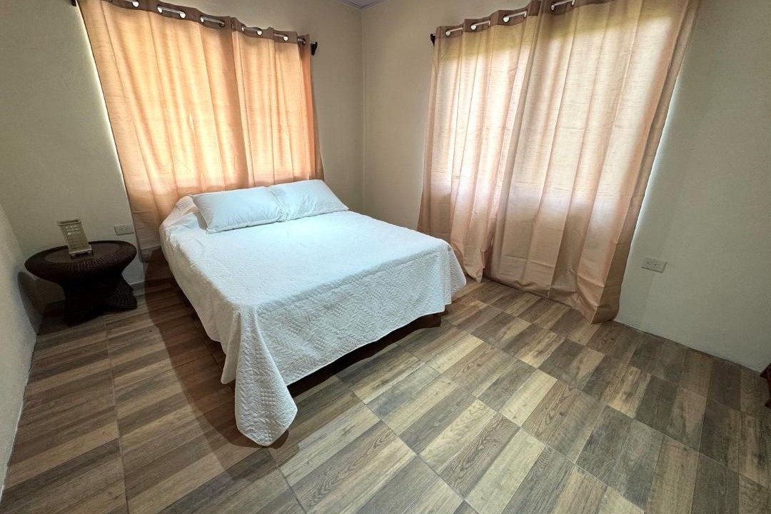 Photo of Bedroom in Daniel Flores