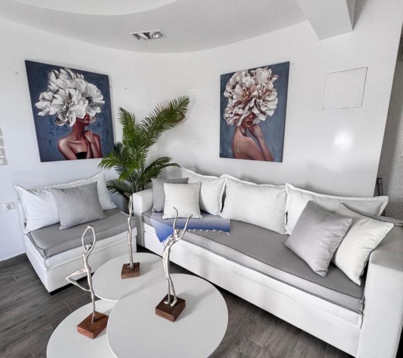 Photo of Livingroom in Neos Marmaras