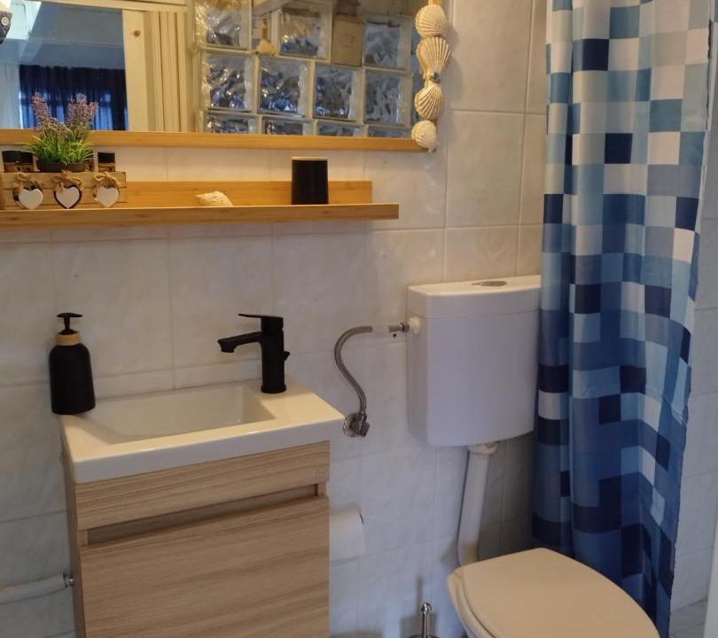 Photo of Bathroom in Atalanti