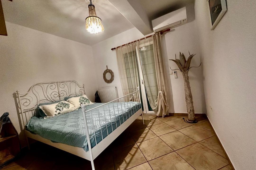 Photo of Bedroom in Parasporos