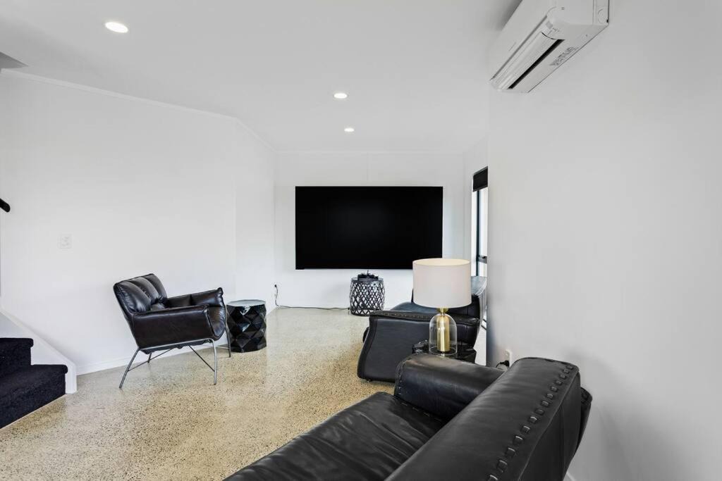 Photo of Livingroom in Manukau City