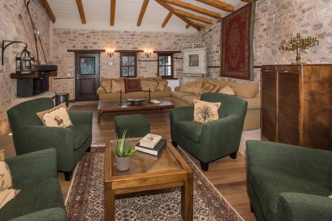 Photo of Others in Karpenisi