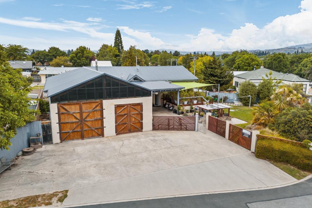 Photo of Others in Clyde