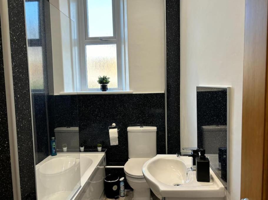 Photo of Bathroom in Annan