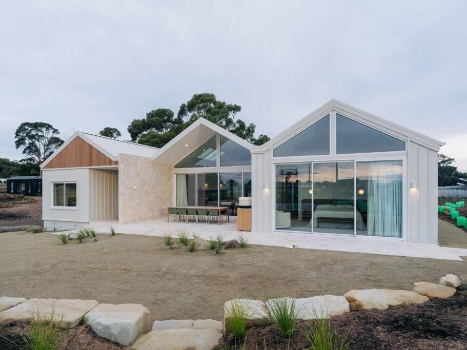Photo of Others in Opossum Bay