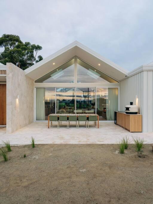 Photo of Others in Opossum Bay
