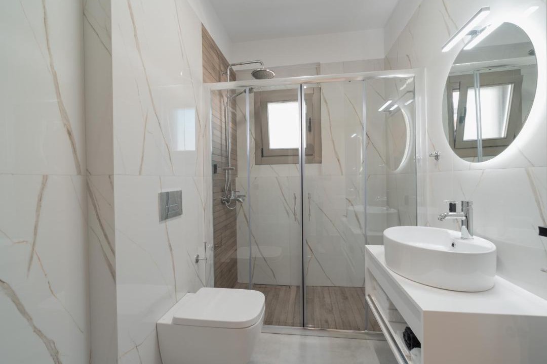 Photo of Bathroom in Ioannina Town Centre