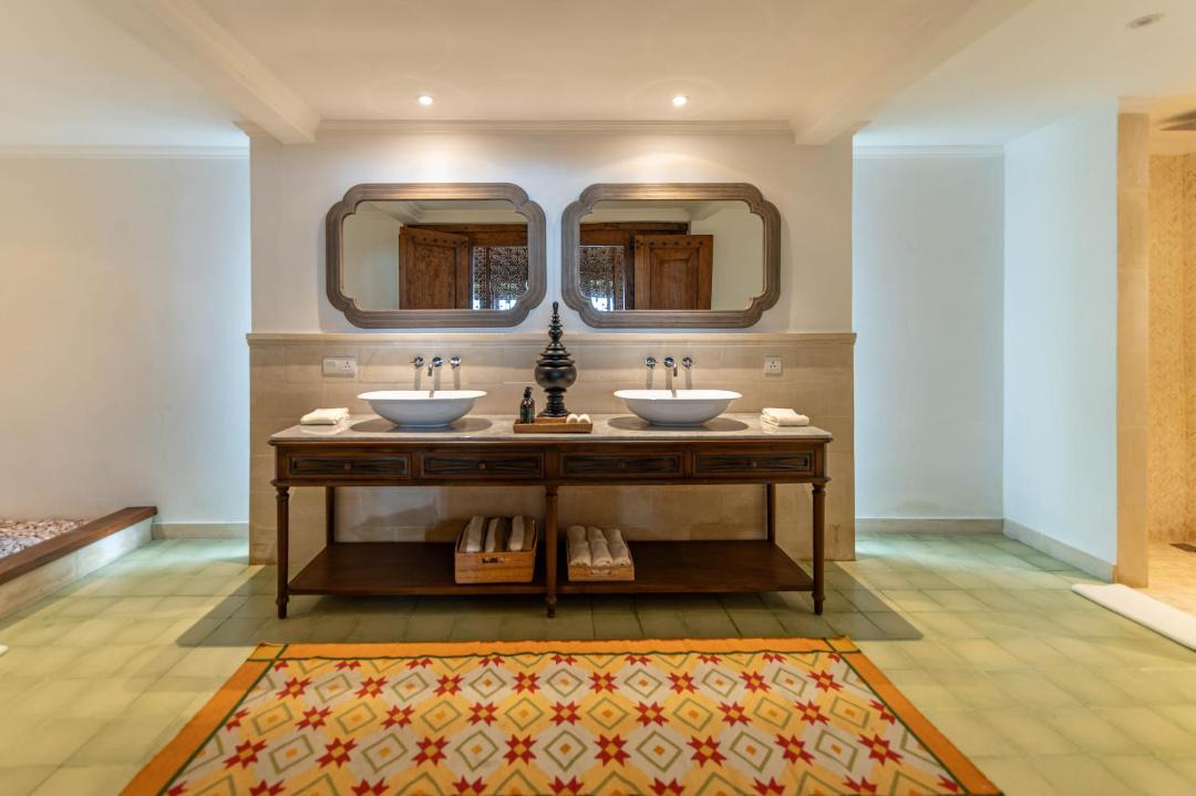 Photo of Bathroom in Banjar