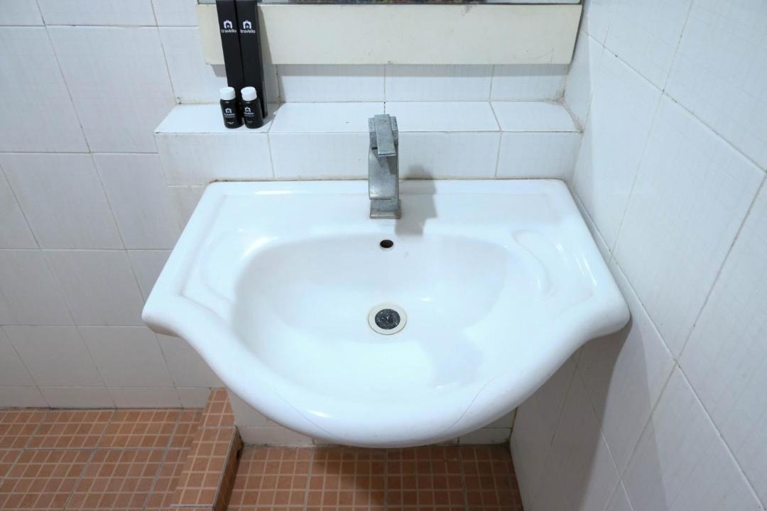 Photo of Bathroom in Siwalankerto